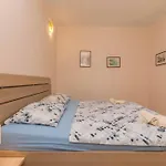 Neptun Apartment Pirovac