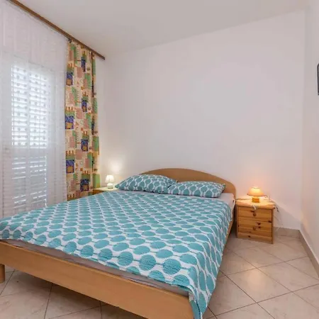 Neptun Apartment *